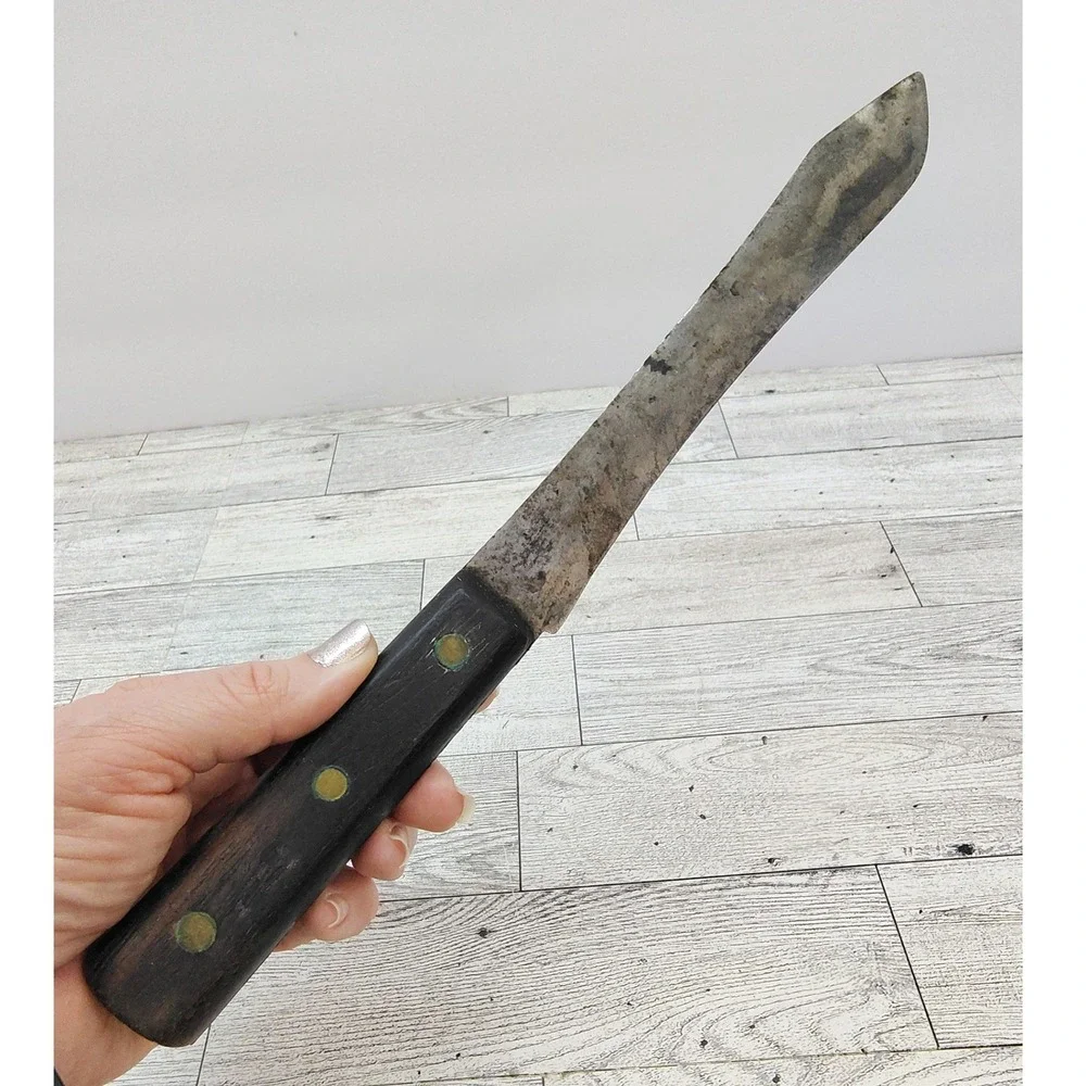 Vintage Kitchen Cleaver Butcher Knife‎ Rustic Patina Chef Unusual Shape Blade